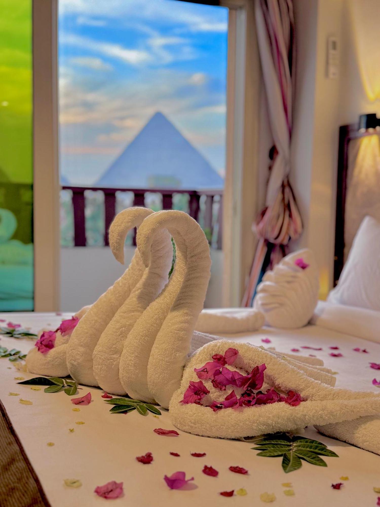 Flower Pyramids Inn Kafret el-Gabal Екстериор снимка